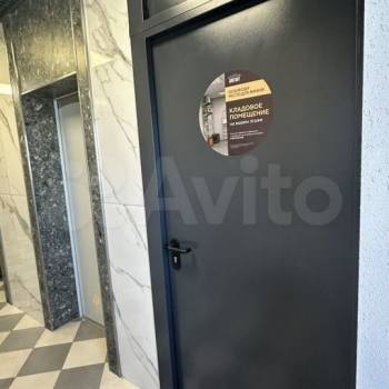Продается Нежилое помещение, 1,8 м²