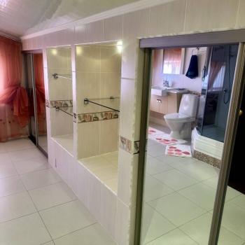 Продается 3-х комнатная квартира, 175 м²