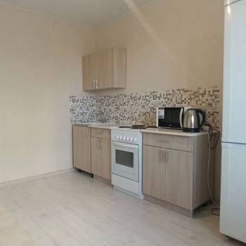 Сдается 1-комнатная квартира, 37 м²