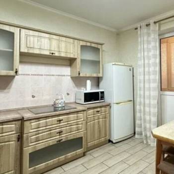 Продается 2-х комнатная квартира, 74 м²