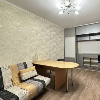 Продается 2-х комнатная квартира, 74 м²