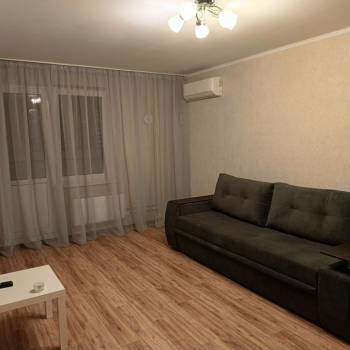 Сдается 2-х комнатная квартира, 61 м²