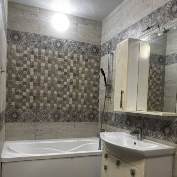 Сдается 2-х комнатная квартира, 70 м²