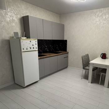 Сдается 2-х комнатная квартира, 43 м²
