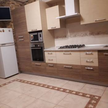 Сдается 2-х комнатная квартира, 74 м²