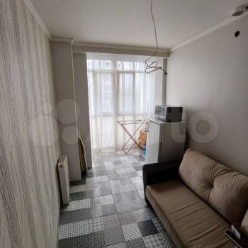 Продается 1-комнатная квартира, 37 м²