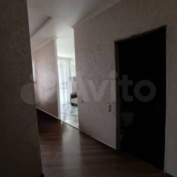 Продается 1-комнатная квартира, 37 м²