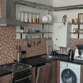 Продается 1-комнатная квартира, 43 м²