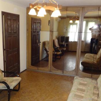 Сдается 1-комнатная квартира, 40 м²