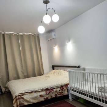Продается 2-х комнатная квартира, 57 м²
