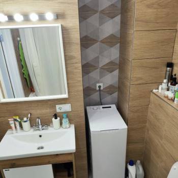 Продается 2-х комнатная квартира, 57 м²