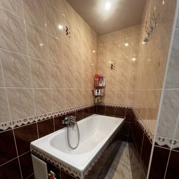 Продается 2-х комнатная квартира, 52 м²