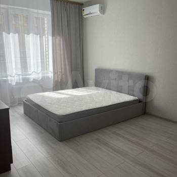 Сдается 1-комнатная квартира, 38,5 м²