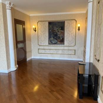 Сдается 2-х комнатная квартира, 68 м²