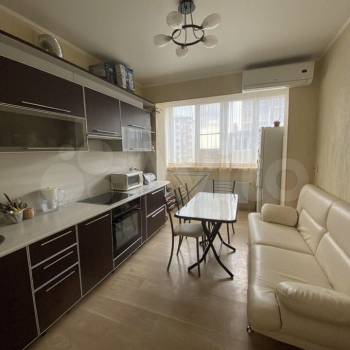 Сдается 2-х комнатная квартира, 58 м²