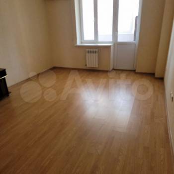 Сдается 2-х комнатная квартира, 75 м²