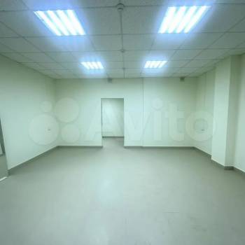 Продается Нежилое помещение, 140 м²