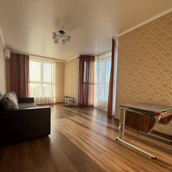 Сдается 1-комнатная квартира, 42,5 м²