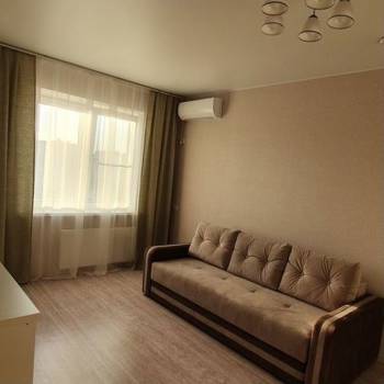 Сдается 1-комнатная квартира, 39 м²