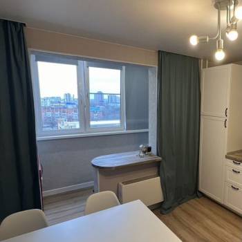 Сдается 2-х комнатная квартира, 61 м²