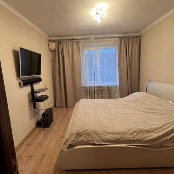 Сдается Многокомнатная квартира, 70 м²