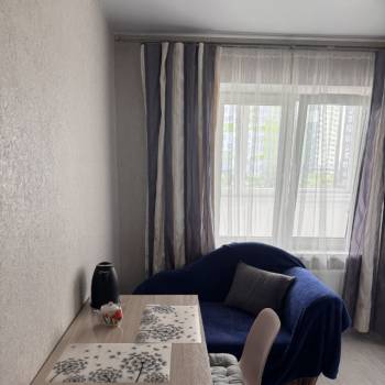 Сдается 1-комнатная квартира, 38 м²