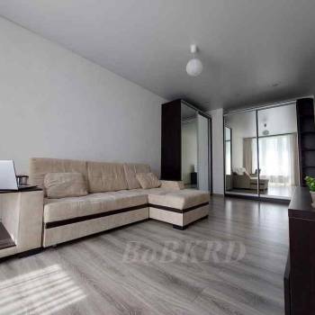 Сдается 1-комнатная квартира, 38,4 м²