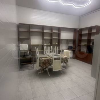 Сдается Нежилое помещение, 480 м²