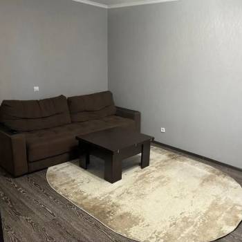 Сдается 1-комнатная квартира, 48 м²