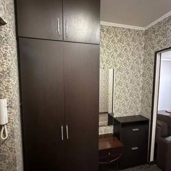 Сдается 1-комнатная квартира, 48 м²