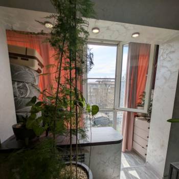 Продается Многокомнатная квартира, 60 м²