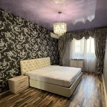 Сдается 2-х комнатная квартира, 78 м²