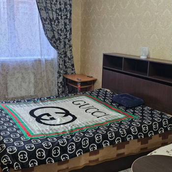 Сдается 1-комнатная квартира, 39 м²