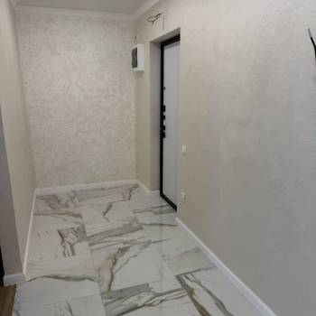 Продается 1-комнатная квартира, 39 м²