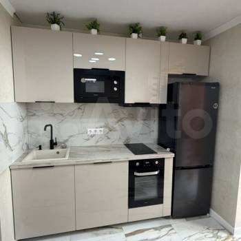 Продается 1-комнатная квартира, 39 м²