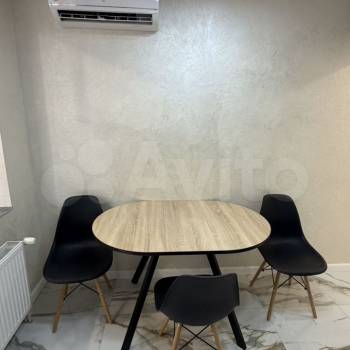 Продается 1-комнатная квартира, 39 м²