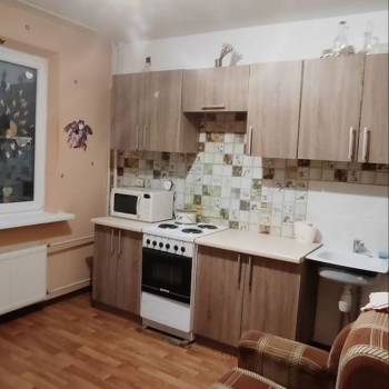 Сдается 1-комнатная квартира, 39 м²