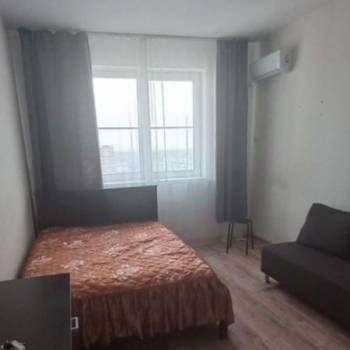 Сдается 1-комнатная квартира, 39 м²