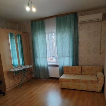 Продается 1-комнатная квартира, 33 м²
