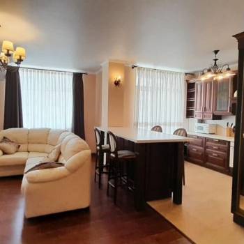 Продается 3-х комнатная квартира, 100 м²