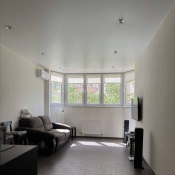 Продается 1-комнатная квартира, 30 м²