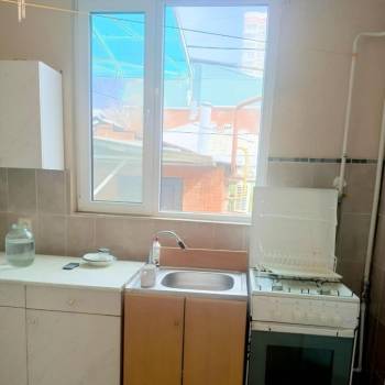 Продается 1-комнатная квартира, 37,3 м²