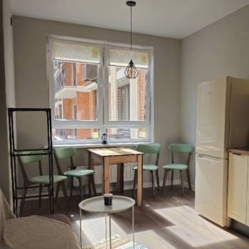 Продается 1-комнатная квартира, 35 м²