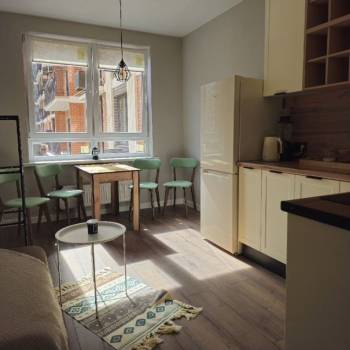Продается 1-комнатная квартира, 35 м²
