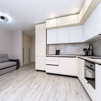 Продается 1-комнатная квартира, 28 м²