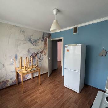 Сдается 1-комнатная квартира, 37,6 м²