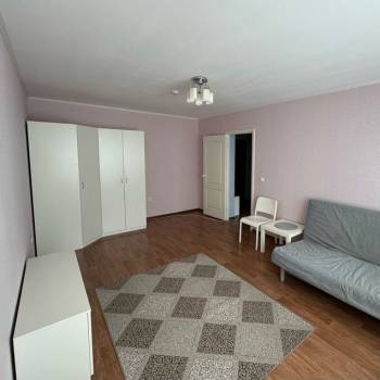 Сдается 1-комнатная квартира, 37,6 м²