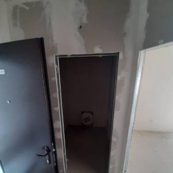 Продается 1-комнатная квартира, 42 м²