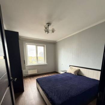 Продается Многокомнатная квартира, 98 м²