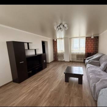 Продается Многокомнатная квартира, 98 м²